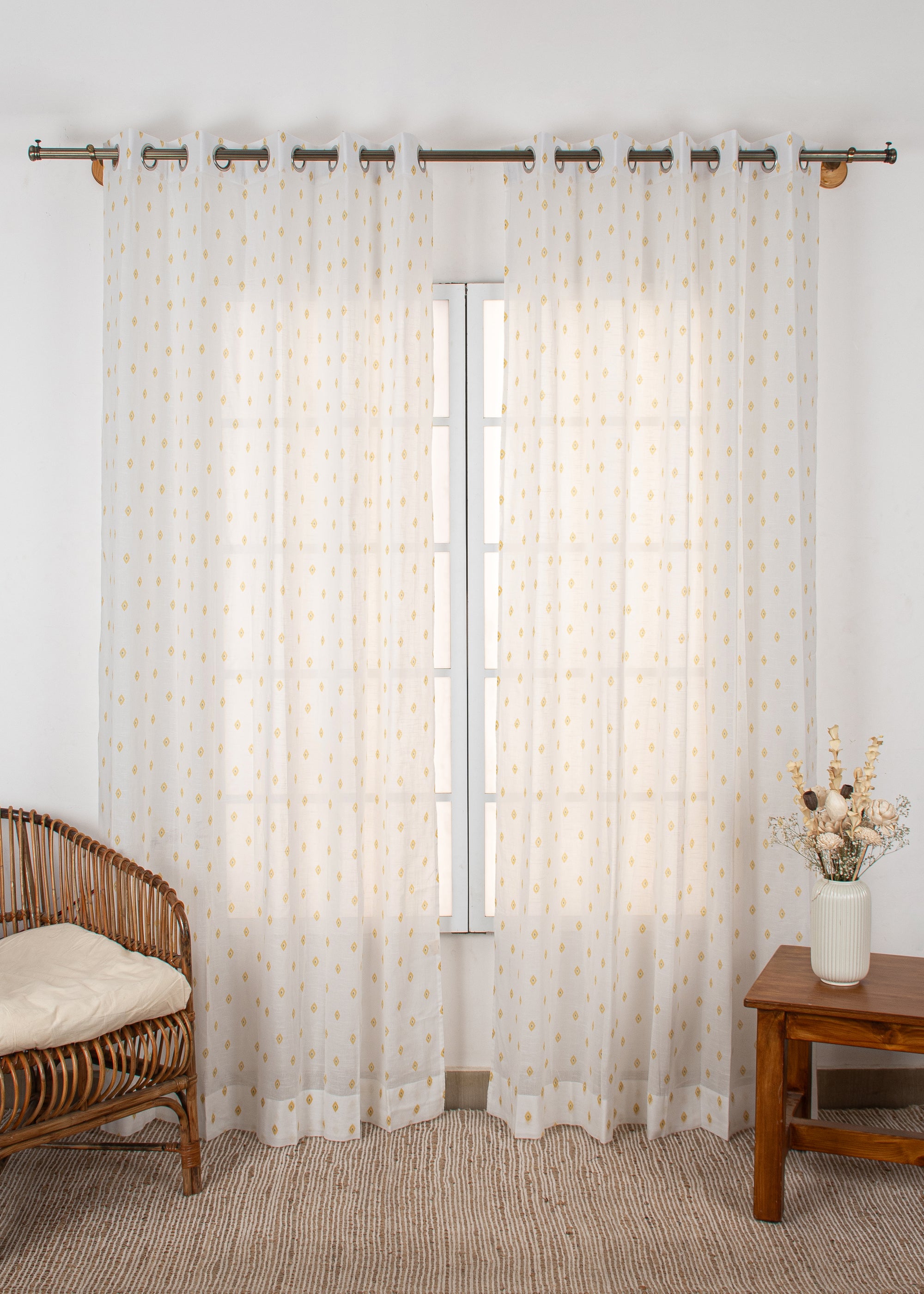Noor floral printed 100% Cotton Sheer curtain for Living room - Light filtering - Brick Red - Single panel