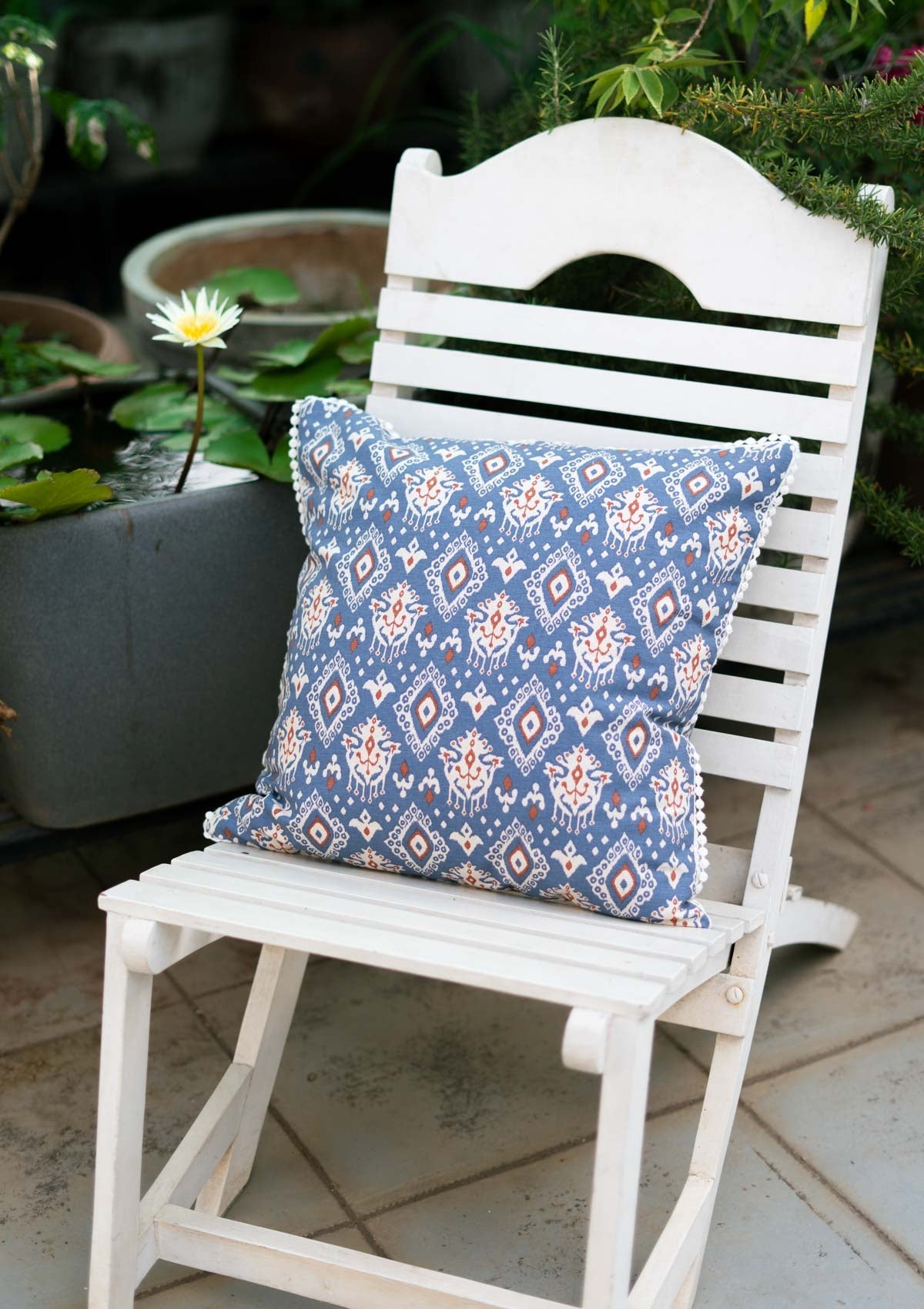 Durbar Ikat Geometric Printed 100% Cotton Cushion Cover for Sofa - Royal blue and Brick Red.