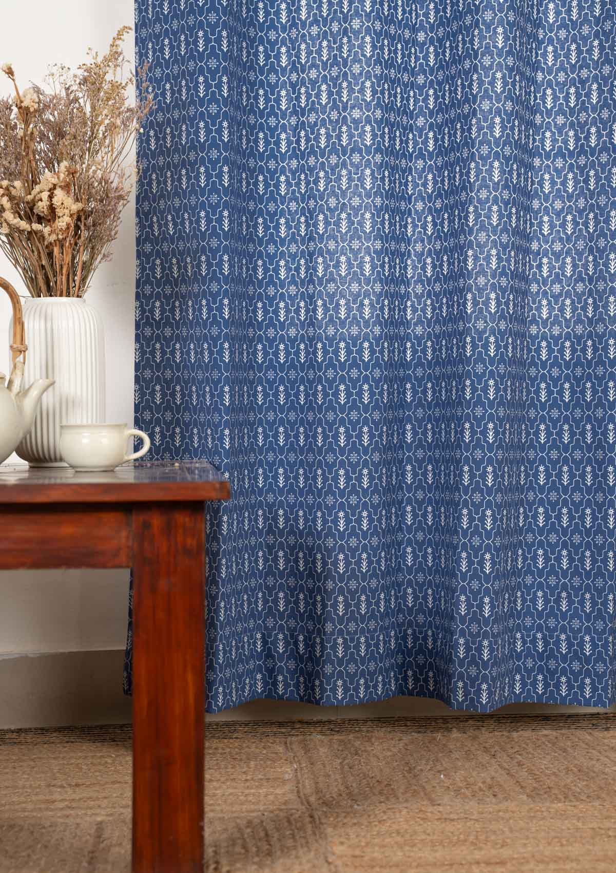 Meadows geometric printed 100% cotton curtain for bed room - Room darkening - Indigo - Single Panel