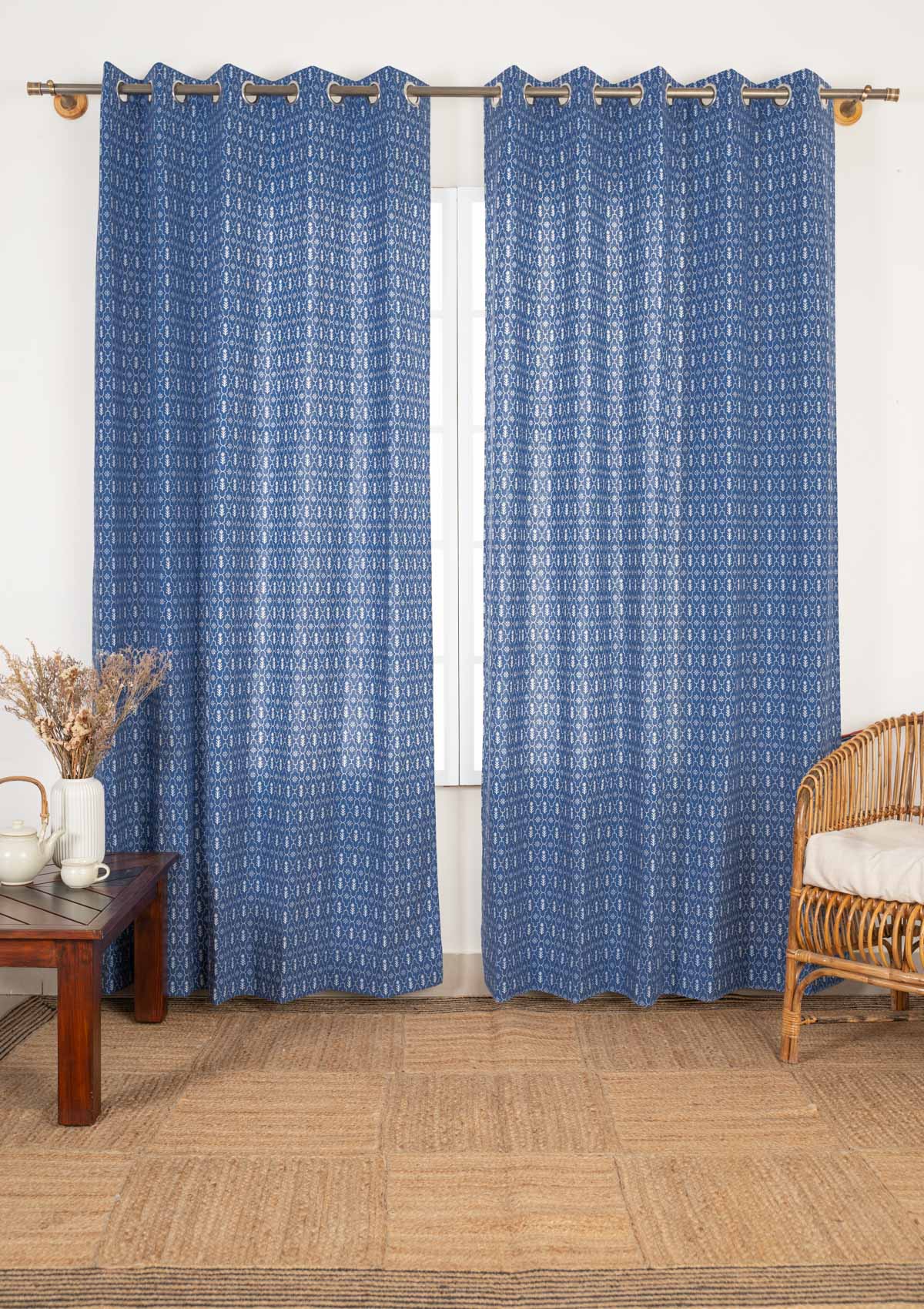 Meadows 100% cotton geometric curtain for bed room - Room darkening - Indigo - Pack of 1