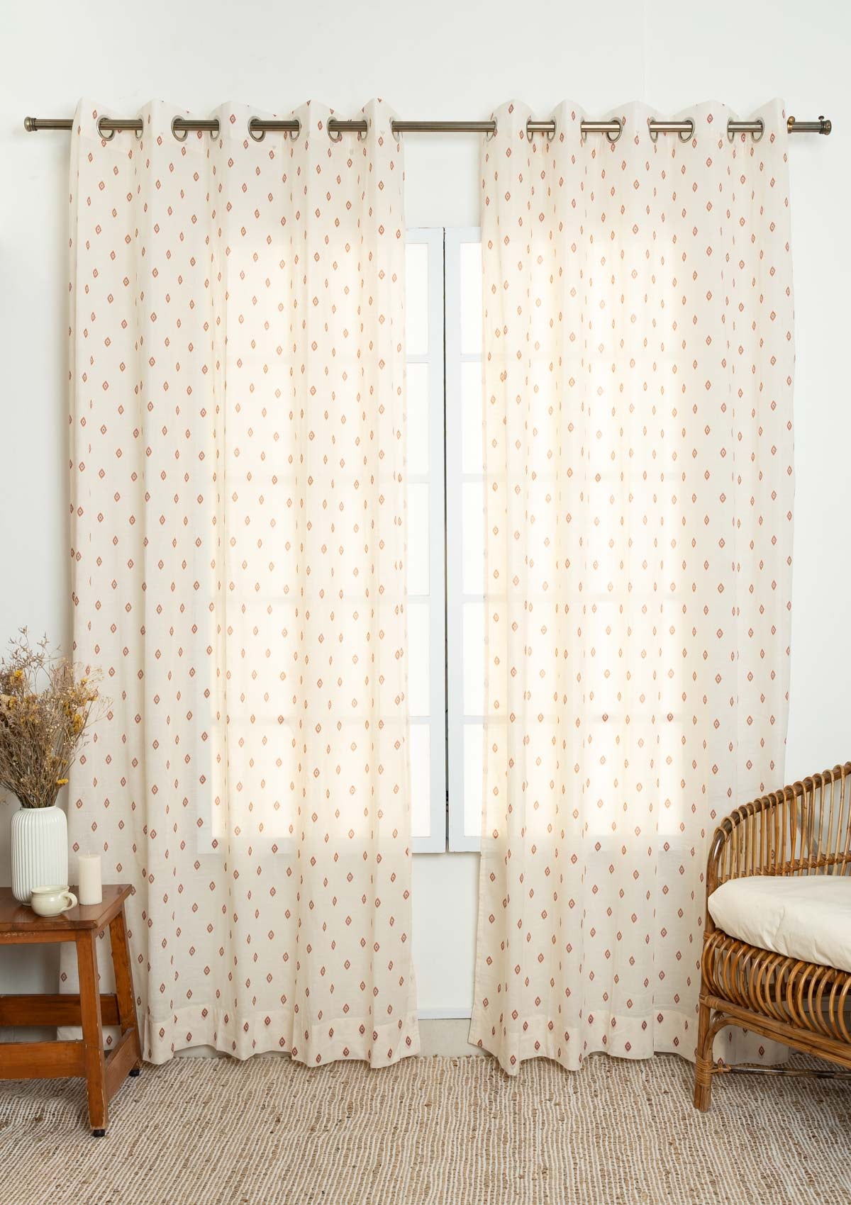 Noor floral printed 100% Cotton Sheer curtain for Living room - Light filtering - Brick Red - Single panel