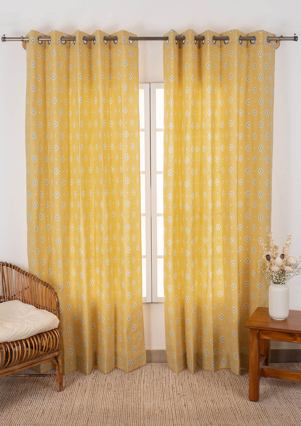Sienna 100% cotton Contemporary Geometric curtain for Living Room and Bedroom- Room darkening - Yellow - Single Piece