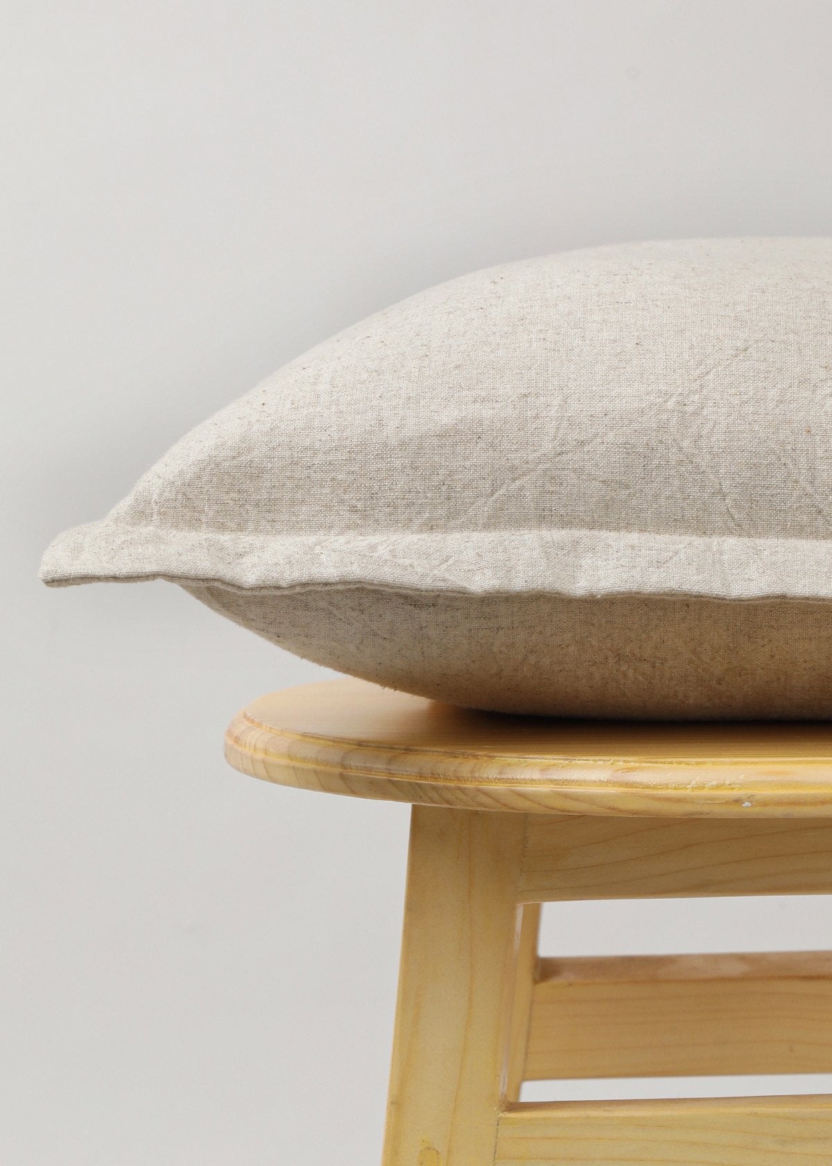 Solid linen customisable minimal design cushion cover for sofa - Beige