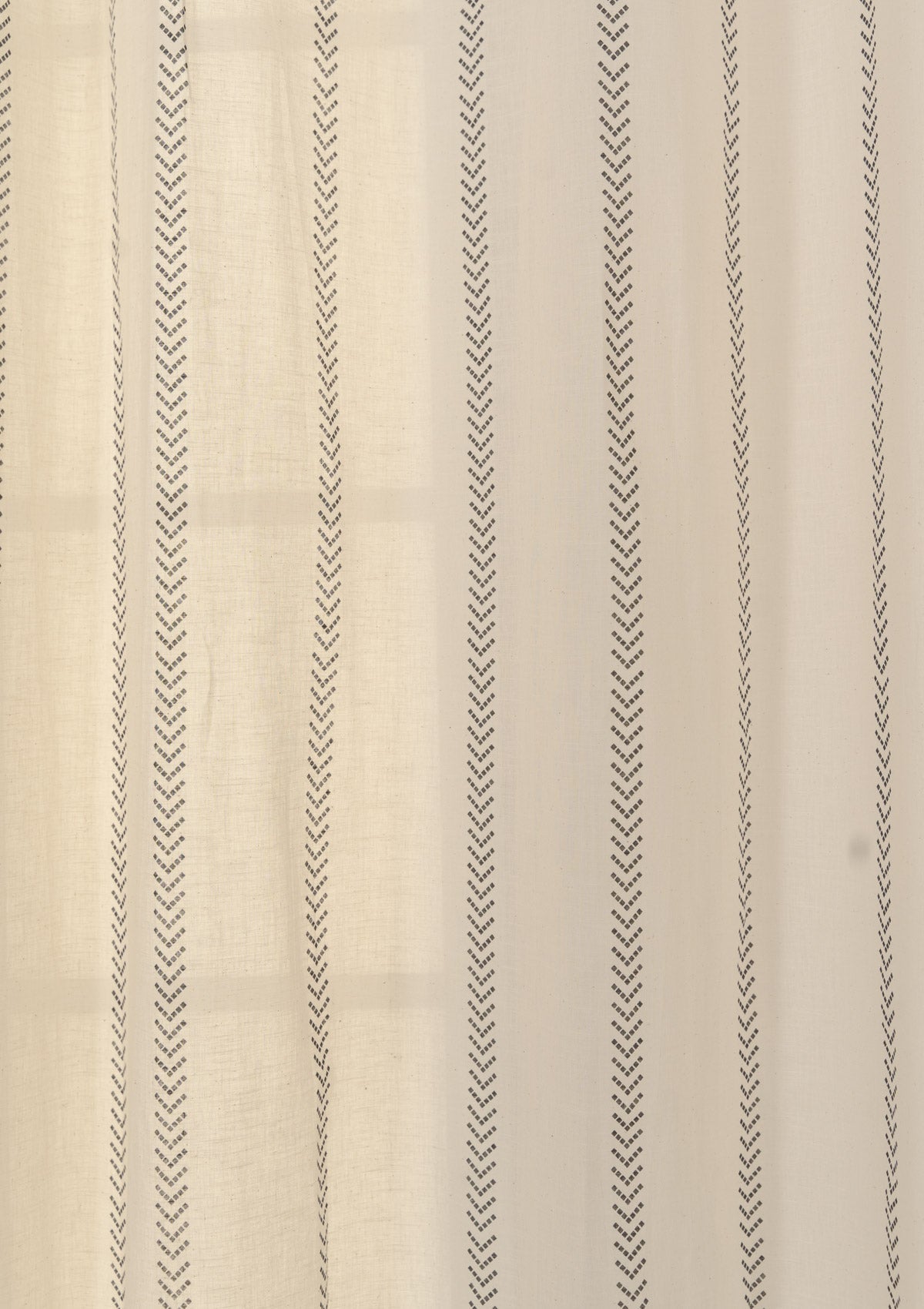 Spear geometric printed 100% cotton sheer curtain for living room - Light filtering - Black - Single panel