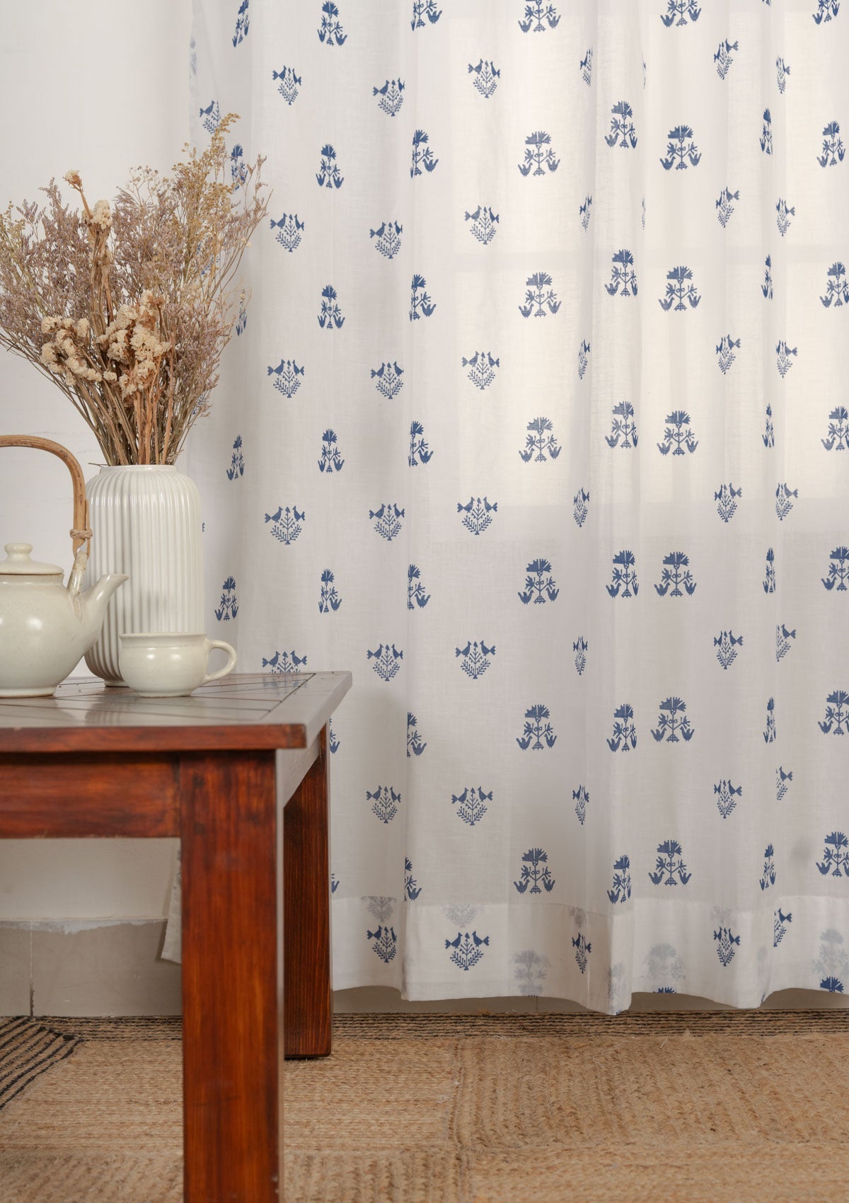 Sunbird floral printed 100% cotton sheer curtain for living room - Light filtering - Indigo - Single Panel