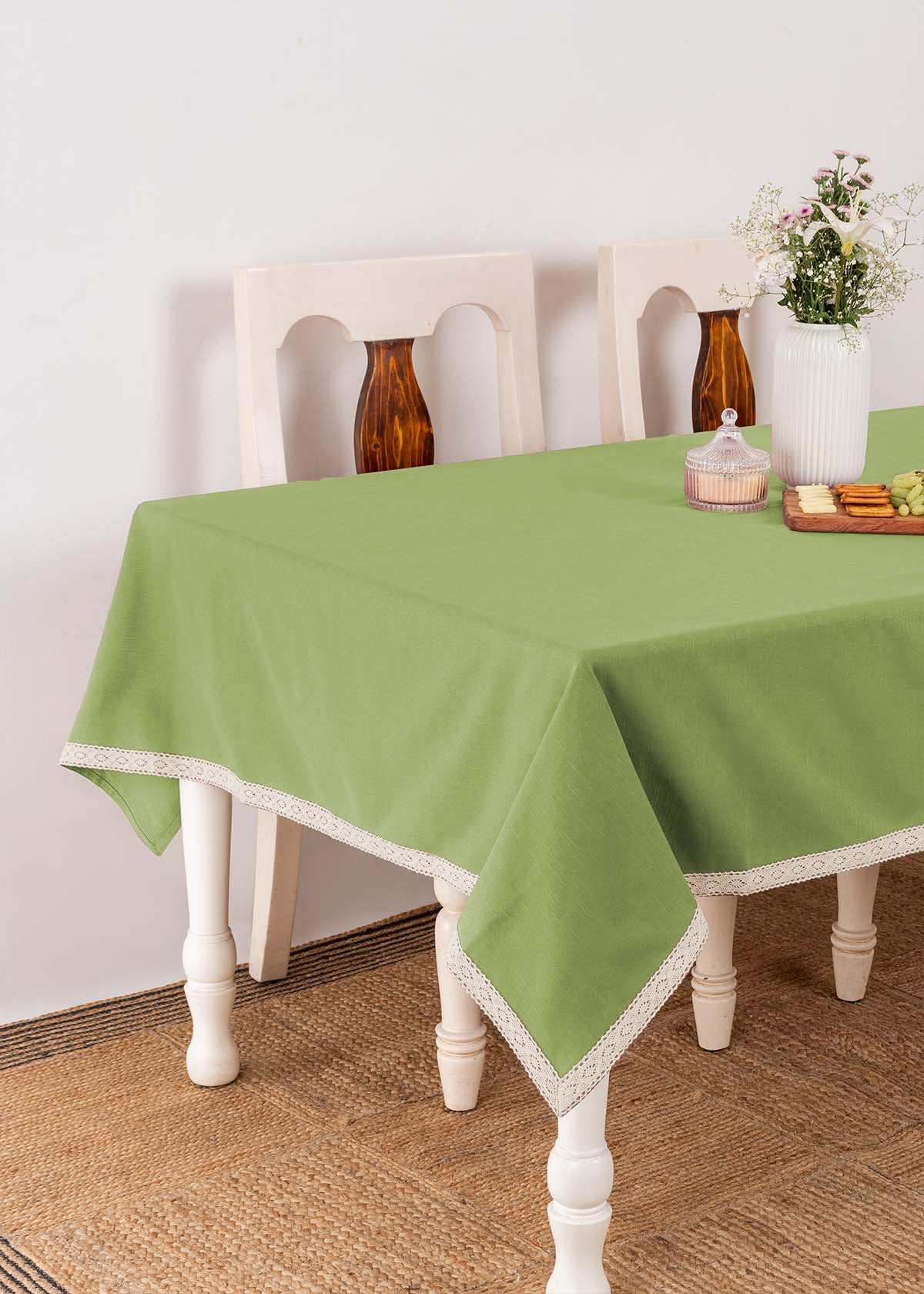 Solid colors with lace border 100% cotton table cloth for 4 seater, 6 seater, 8 seater dining table