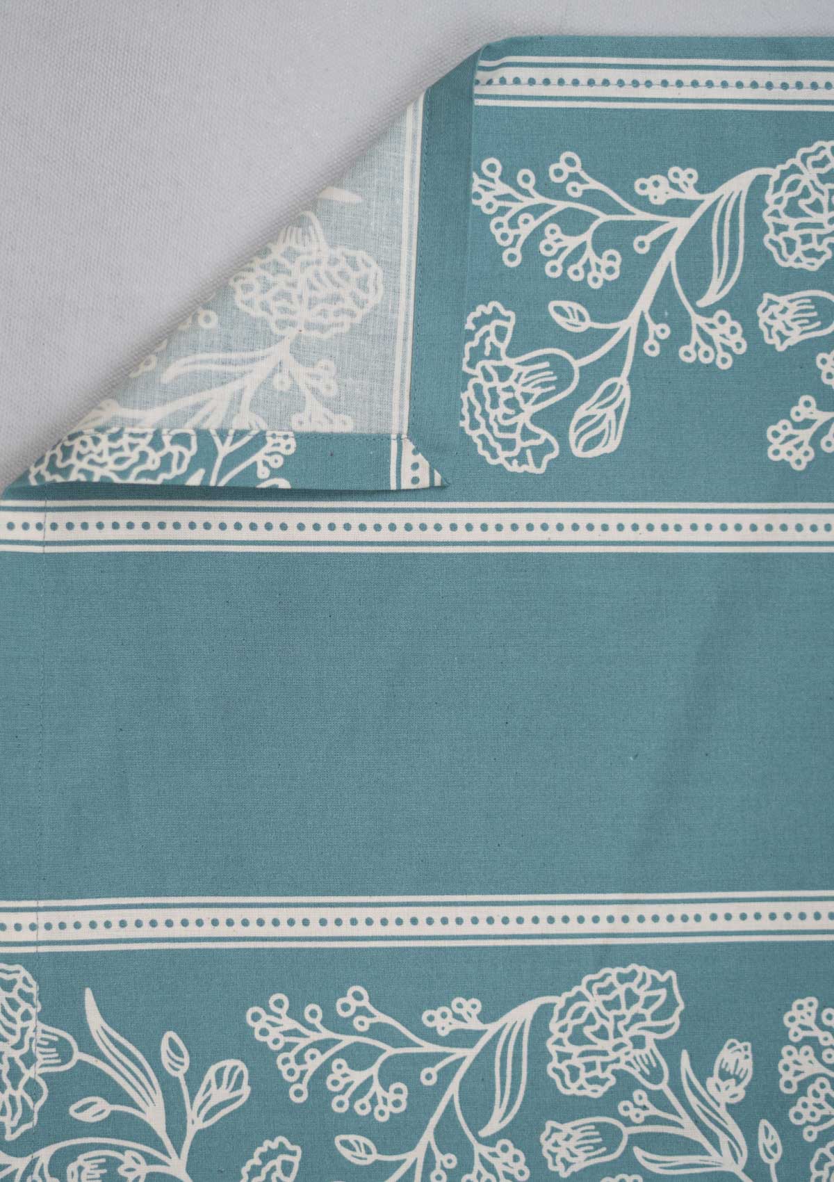 Regal Affair floral design printed 100% cotton Flat sheet with pillow covers - Turquoise