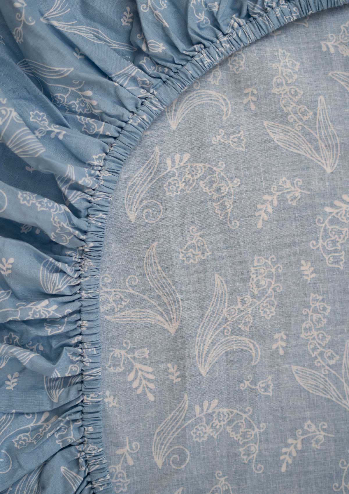 Lilles of Valley floral prints 100% cotton Fitted sheet 16 inch drop with pillow covers - Powder Blue