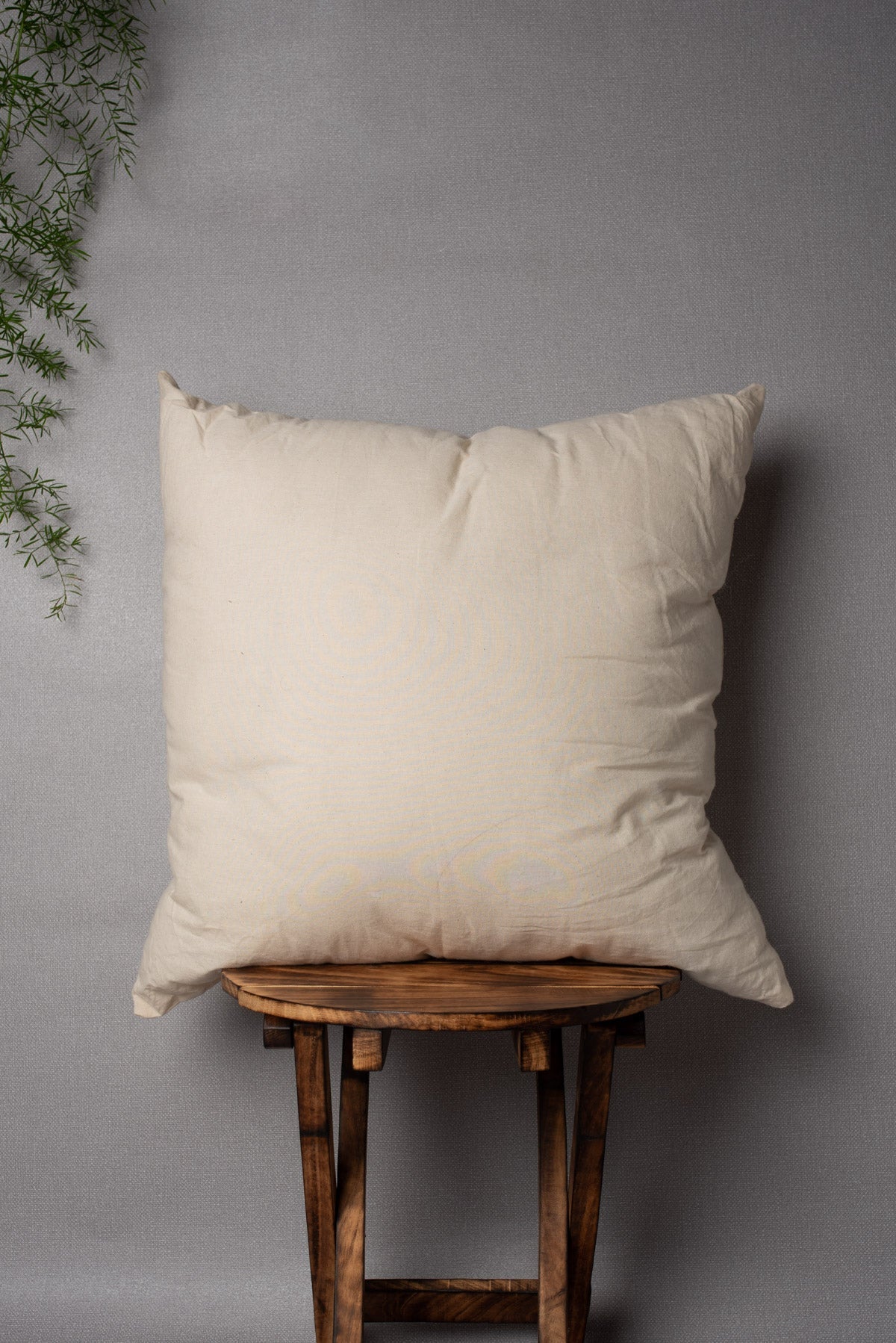 Cushion Filler with Man Made Fiber Filling and Cotton Cover - 24"