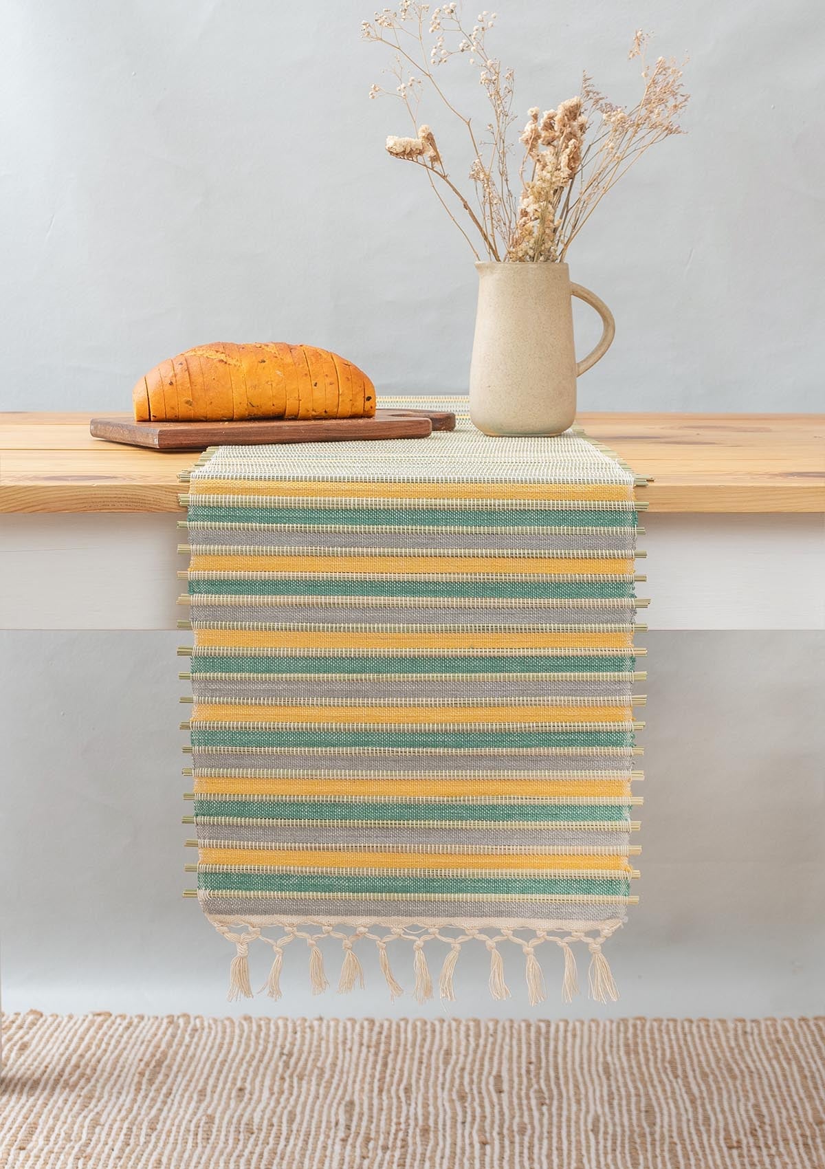 Hues woven grass boho table runner for 4 seater or 6 seater dining - Multicolor - Multicolor