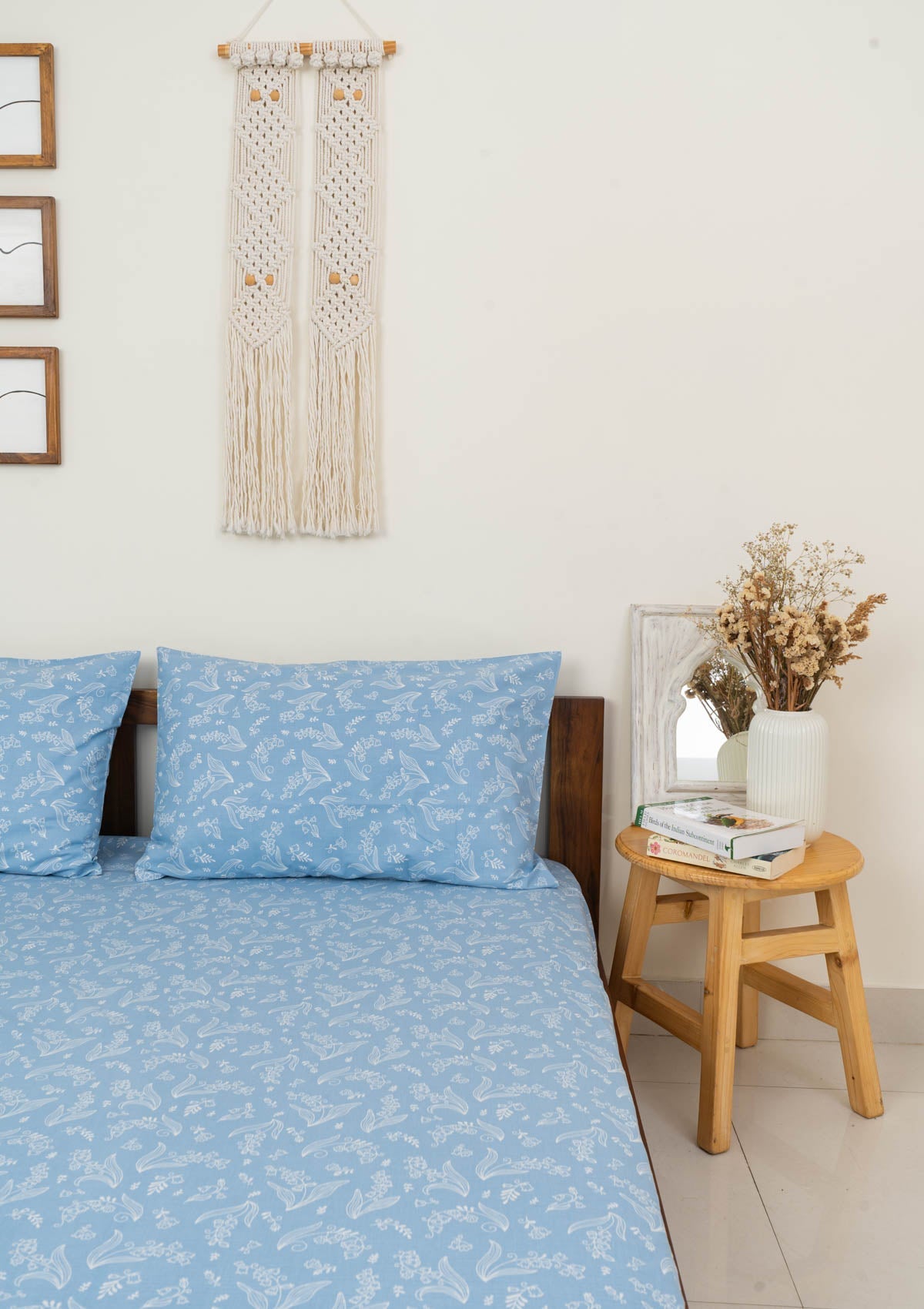 Lilles of Valley floral prints 100% cotton Fitted sheet 16 inch drop with pillow covers - Powder Blue