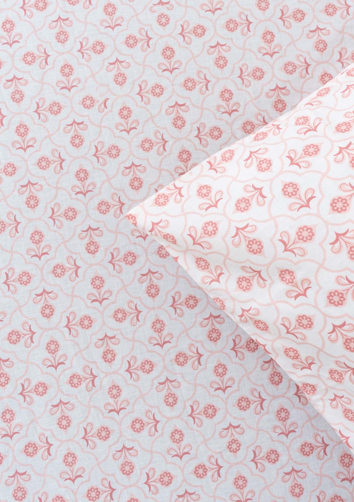 Moroccon printed 100% cotton Flat sheet with pillow covers - Blush