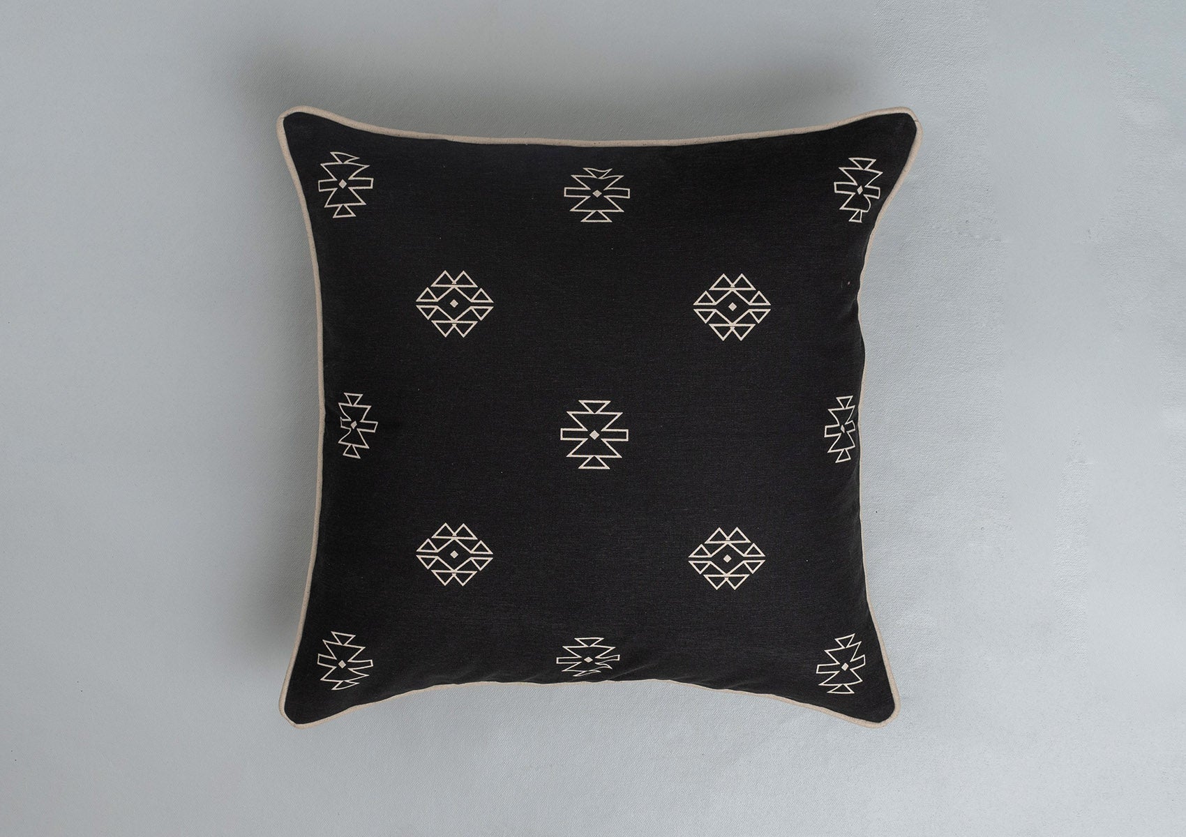 Native 100% cotton boho geometric cushion cover for sofa - Black