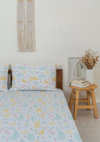 Rustling Leaves in Many Hues 100% cotton Flat sheet with pillow covers - Multicolor