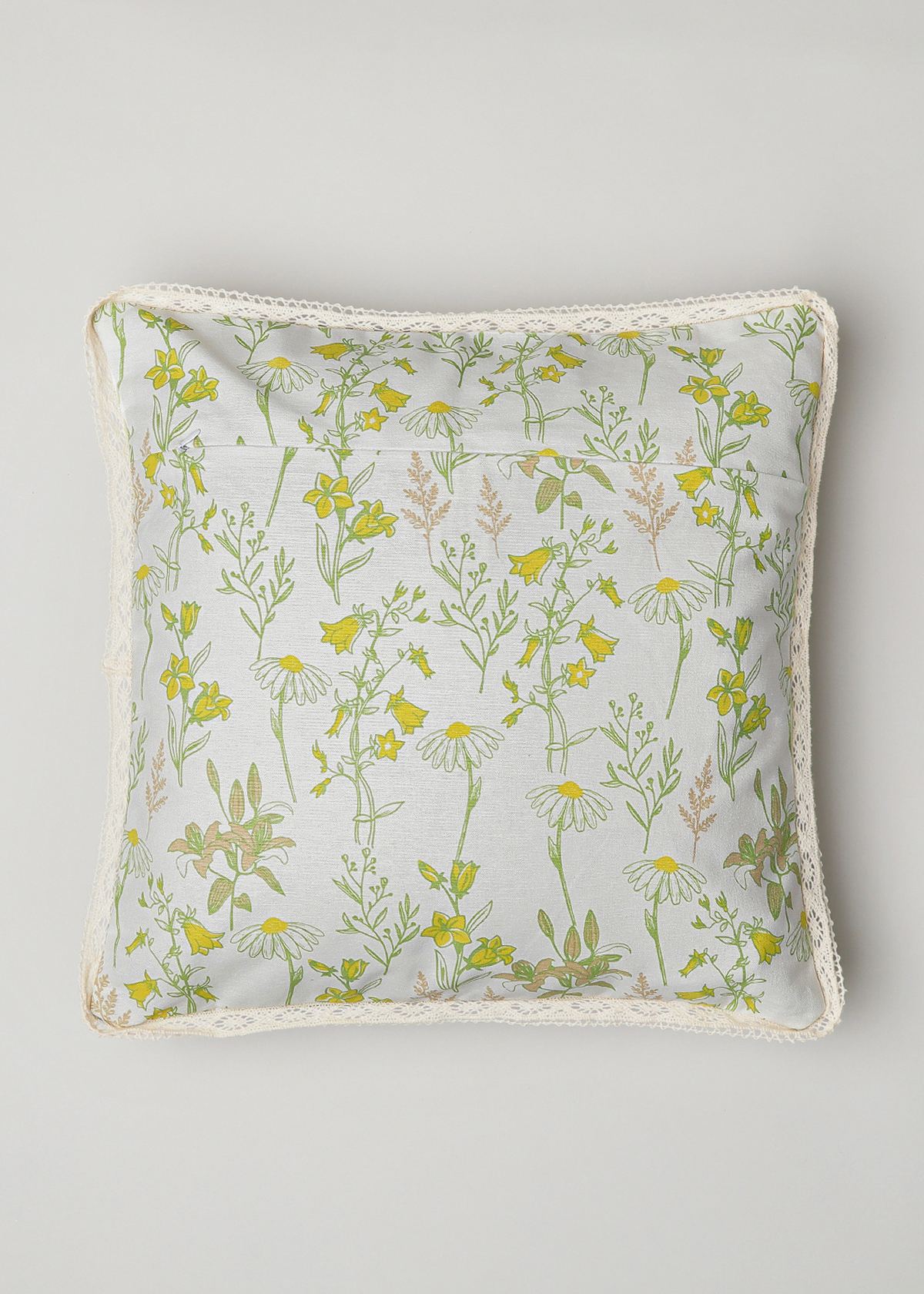 Tulip Garden floral prints with cotton lace 100% cotton cushion cover for sofa - Multicolor
