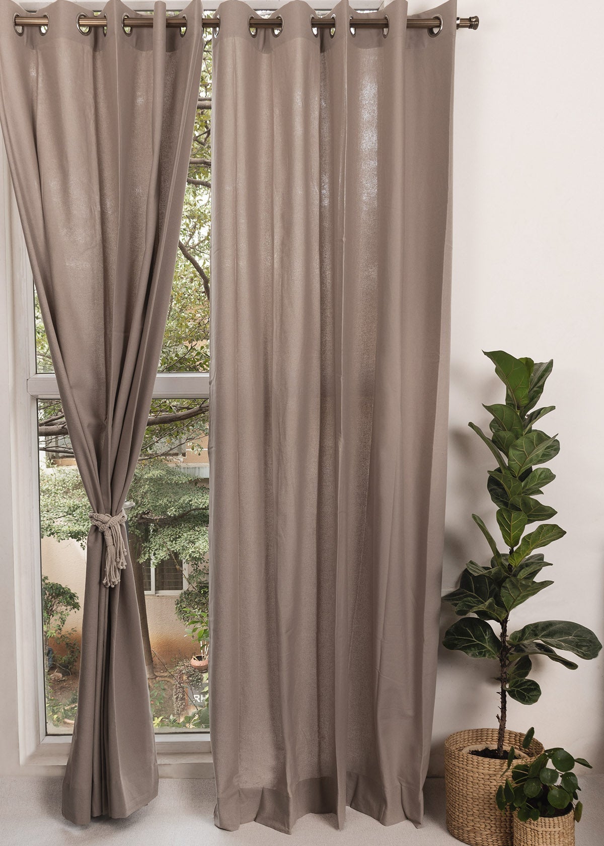 Solid Walnut grey 100% cotton plain curtain for bedroom - Room darkening - Pack of 1