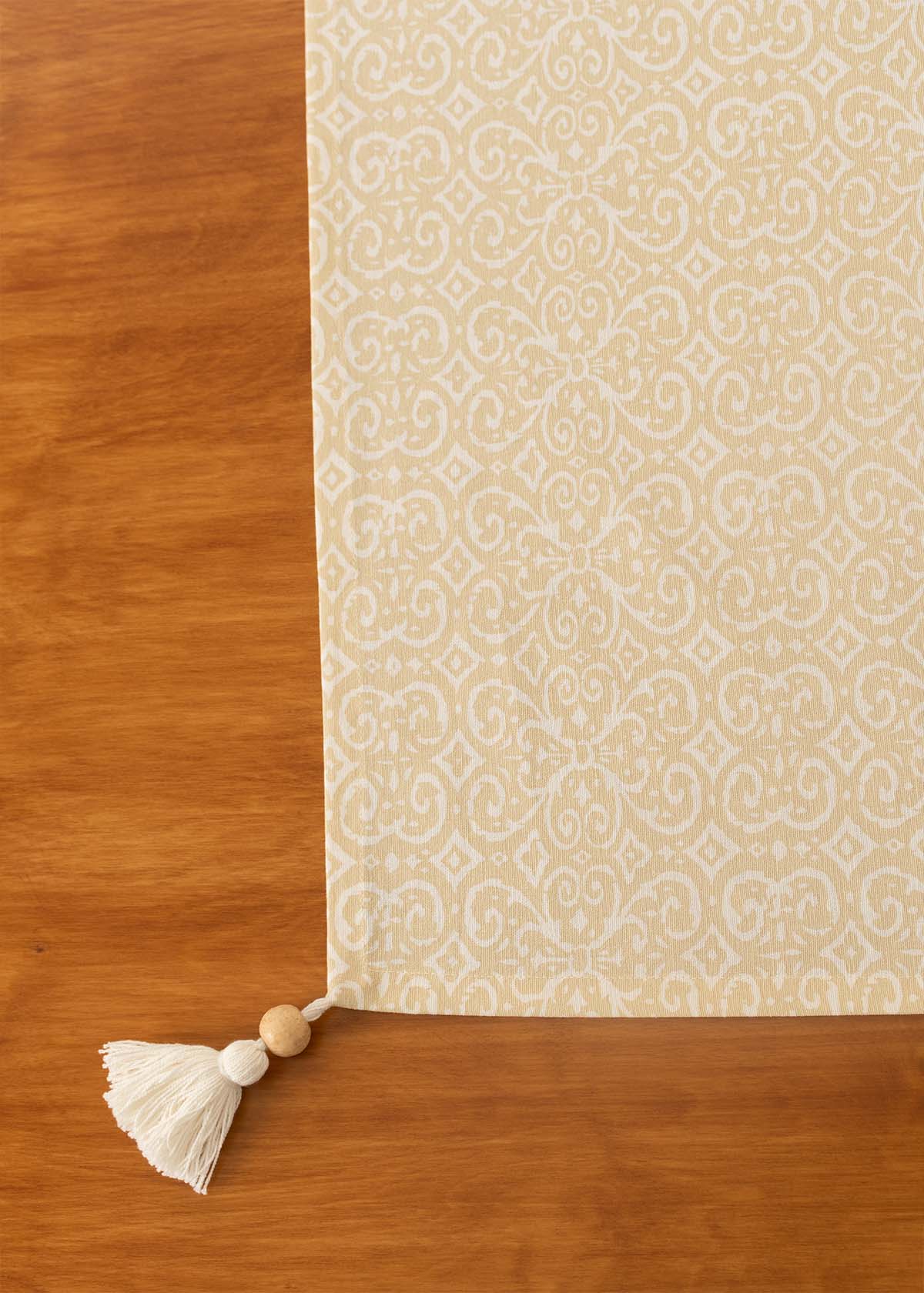 Antique Rose Neutral prints 100% cotton table cloth for 4 seater, 6 seater, 8 seater dining table - Cream