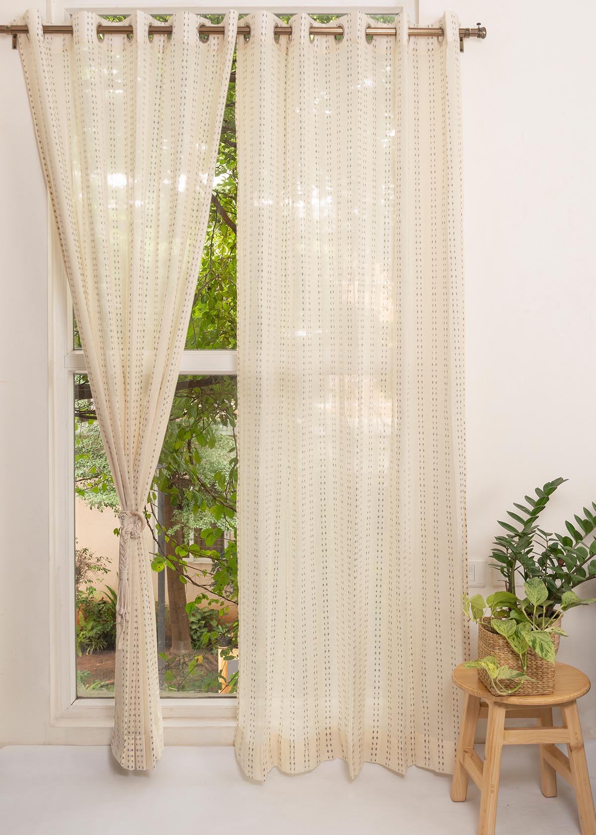 Dew minimal design 100% Cotton Sheer curtain for Living room & bedroom - Light filtering - Cream - Single Panel