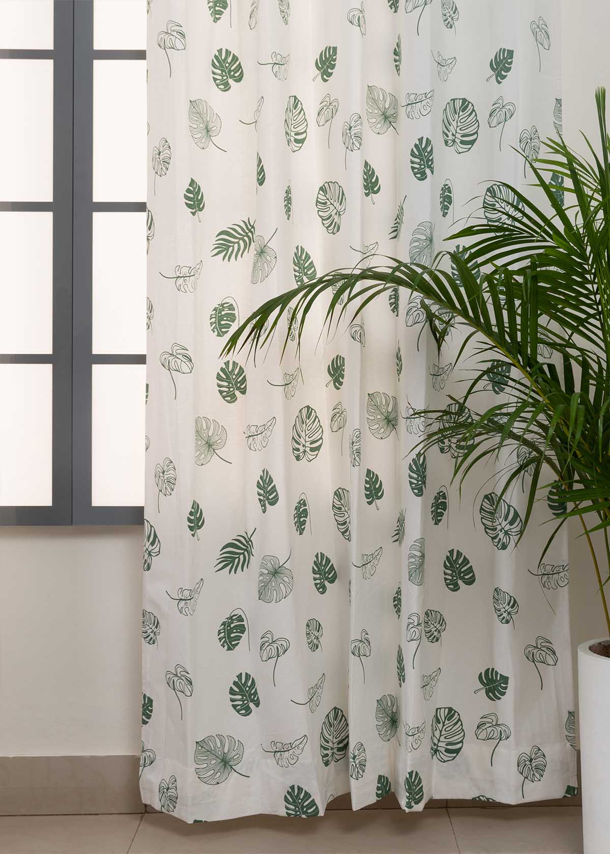 Monstera floral Printed 100% cotton curtain for living room - Room darkening - Green - Single Panel