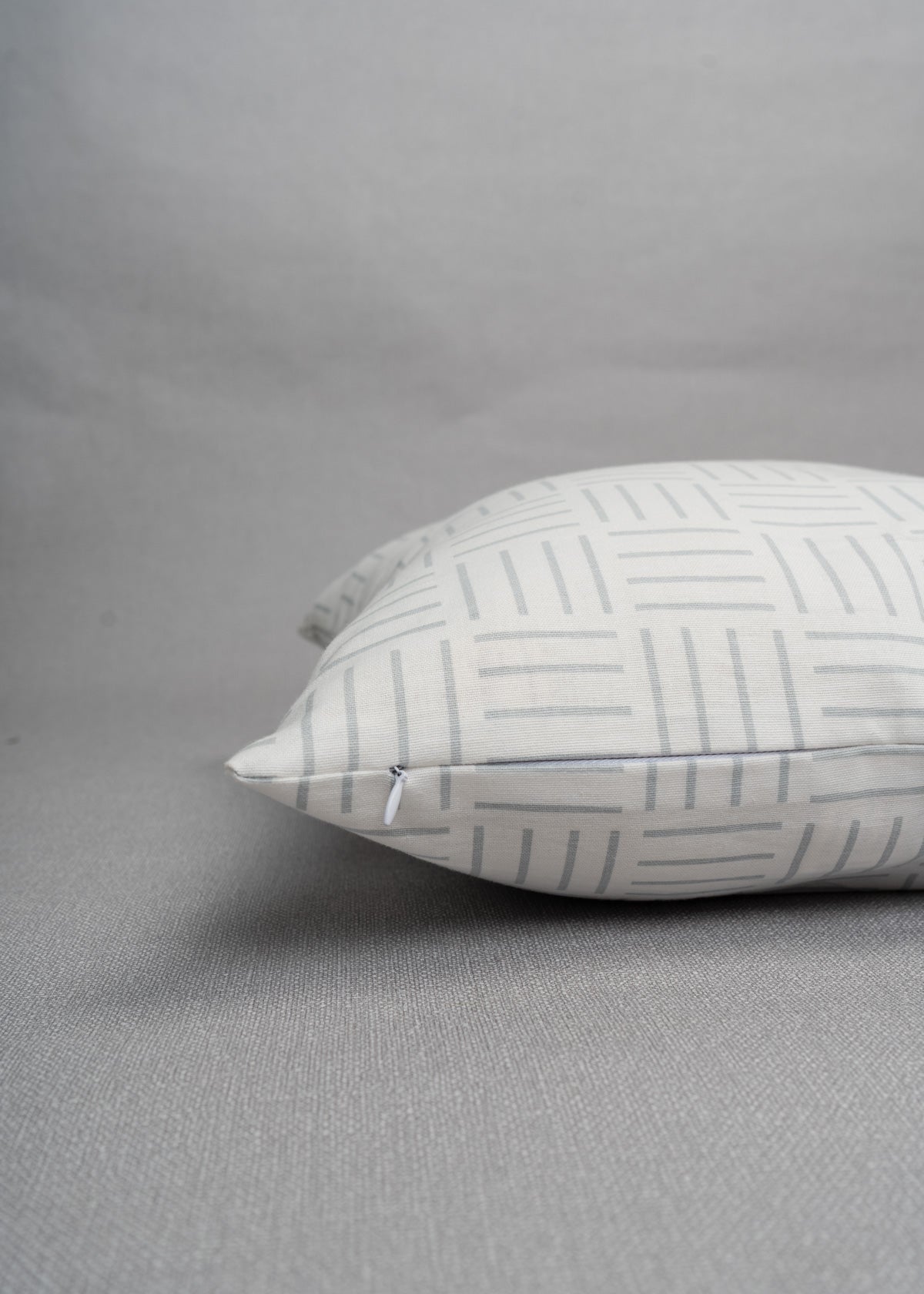 Hashlines geometric prints 100% cotton cushion cover for sofa - Grey