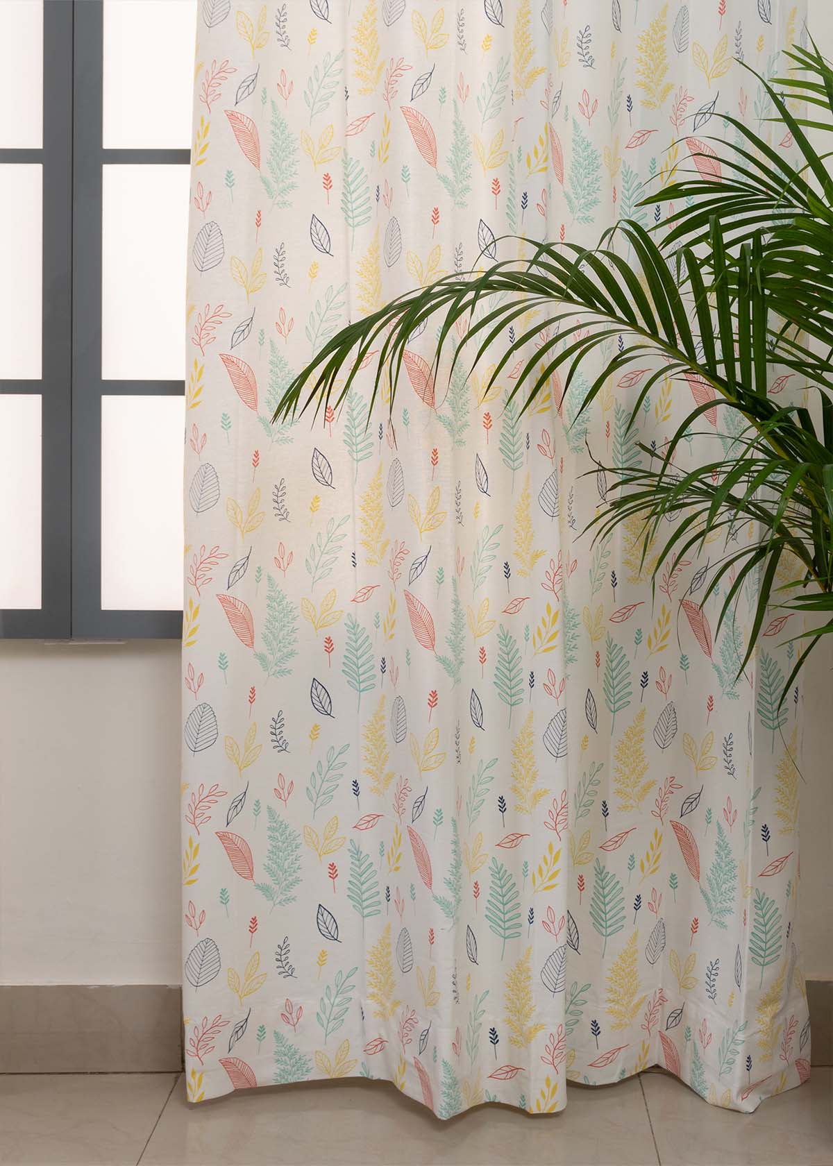 Rustling Leaves floral printed 100% cotton curtain for Living room and bed room - Room darkening - Green, Multicolor - Single Panel