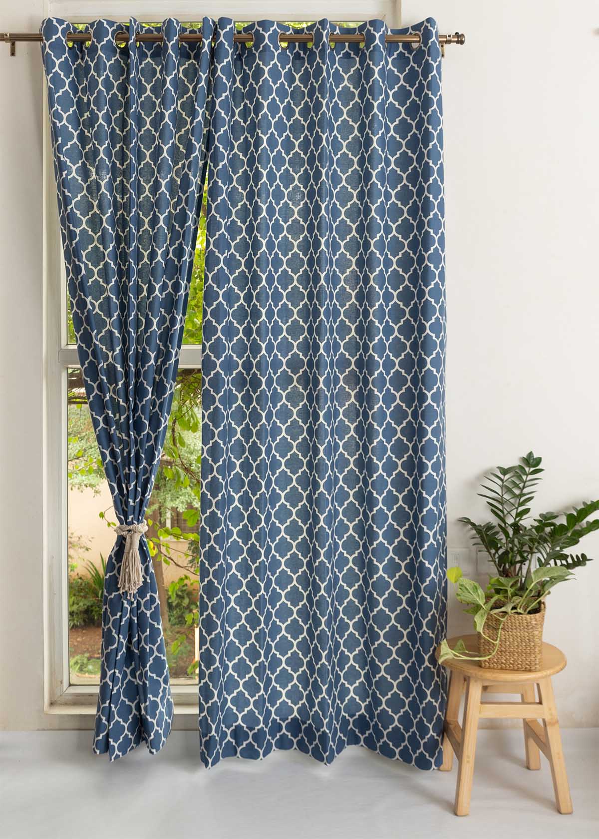 Reverse Trellis Geometric prints 100% cotton curtain for Living room and Bed room - Room darkening - Royal Blue, Walnut Grey - Single Panel