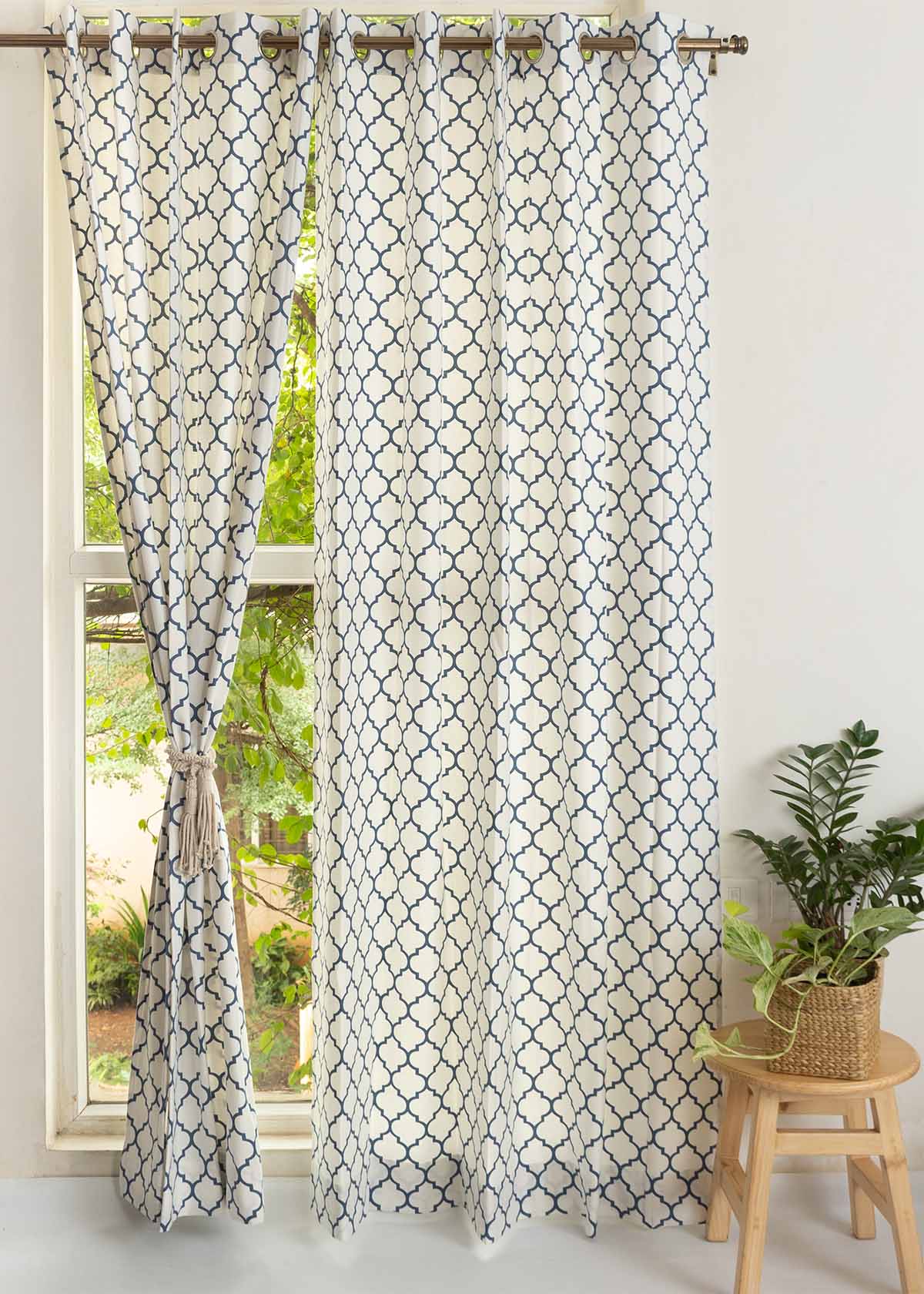 Trellis Printed 100% Customizable Cotton geometric curtain for bed room - Room darkening - Royal Blue